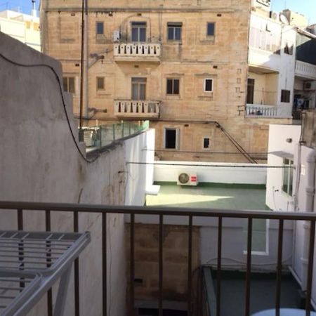 דירות Gzira / Sliema Wifi & Ac ! Great Value & Location מראה חיצוני תמונה